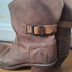 FRYE Leather Ankle Booties, Side Strap Buckle, Light Brown, Sz 7 B